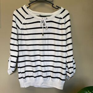Women’s Grace Elements Large Black and White Striped Sweater